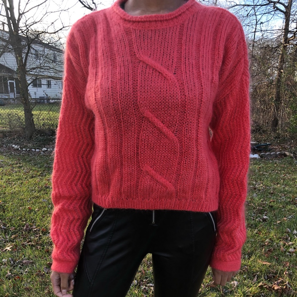 Vintage pink sweater